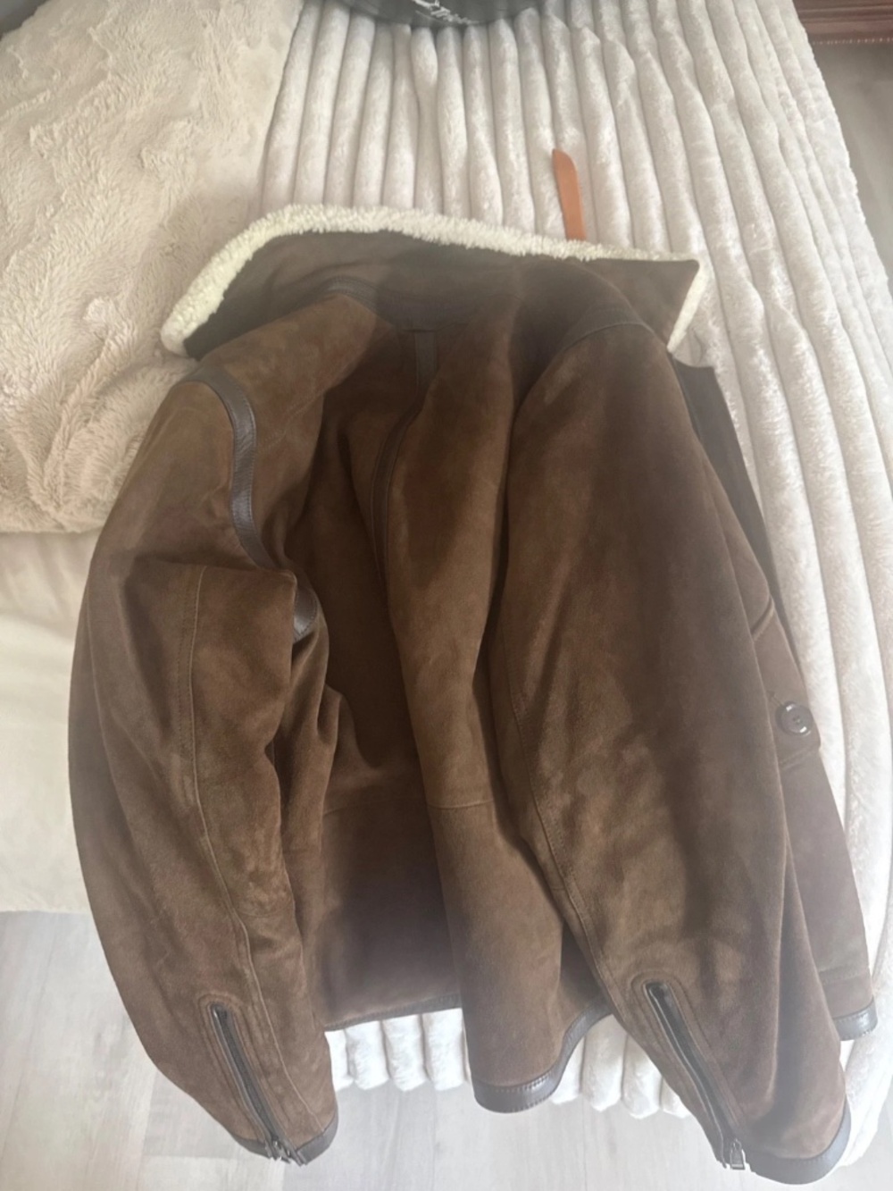 Boss suede jacket - Picture 3 of 3